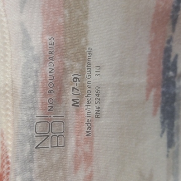 Beautiful tank top - Picture 5 of 5